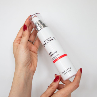 SOFT CLEANSER, Nettoyant doux effet peeling | Laboratoire ENEOMEY